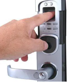 Locksmith Key Store Dayton, OH 937-964-4017 Locksmith Key Store Dayton, OH 937-964-4017 - business-locksmith